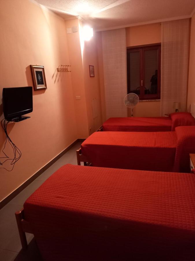 Affittacamere Su Padru Ittiri Zimmer foto